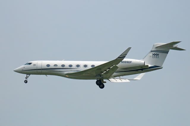 N999DF - Business jet