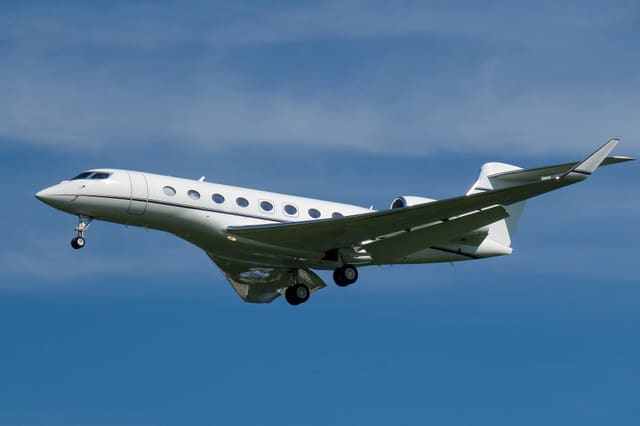 N846CB - Gulfstream