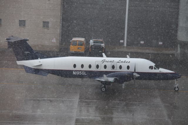 N195GL - Beech