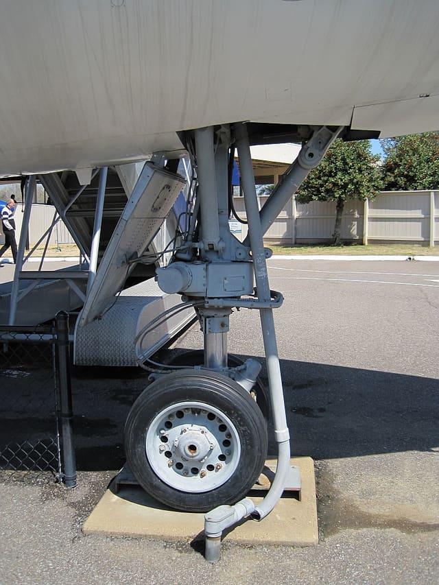  - Aircraft