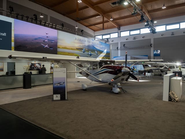  - Cessna