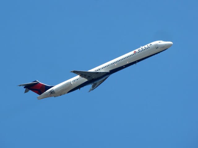 N923DL - Aircraft