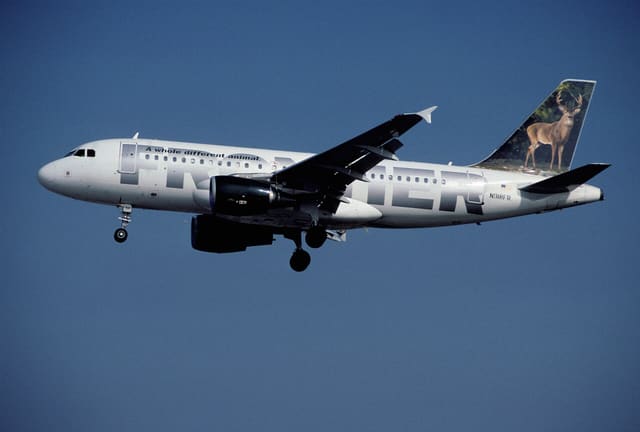 N918FR - Twin-engine aircraft