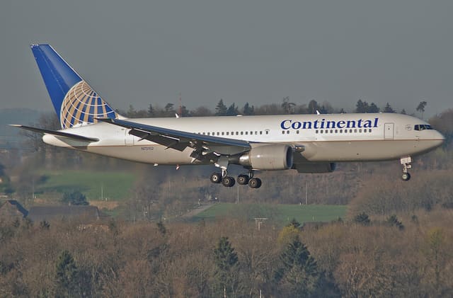 N73152 - Boeing