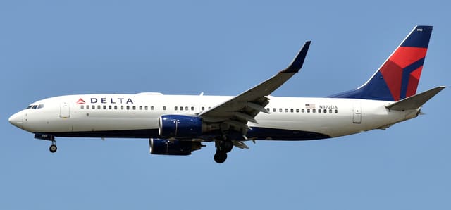 N372DA - Boeing