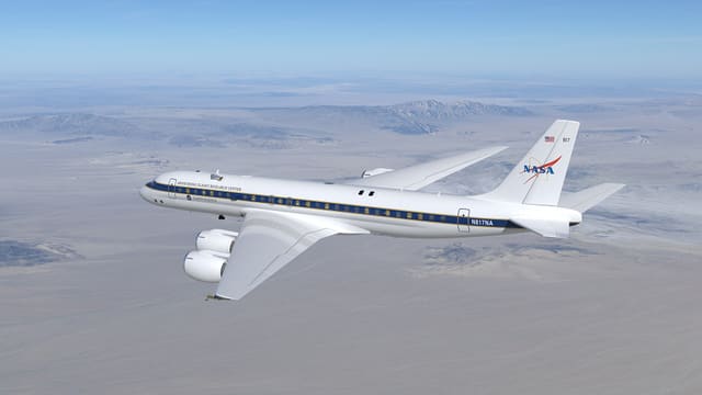 N817NA - Douglas