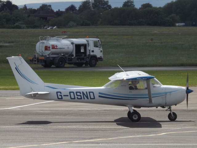 G-OSND - Cessna