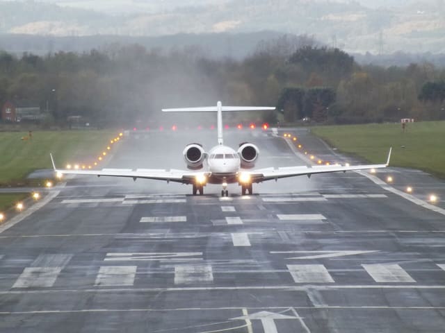 N360HP - Business jet