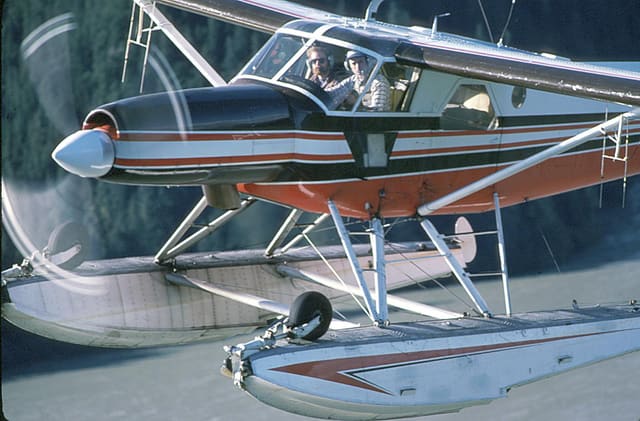 N754 - Aircraft