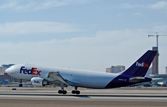 N682FE - Airbus