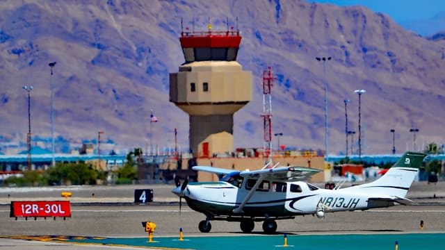 N813JH - Cessna