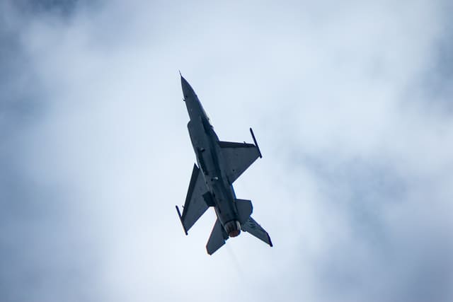  - Single-engine aircraft