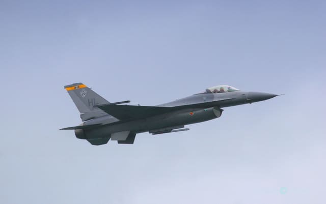  - Single-engine aircraft