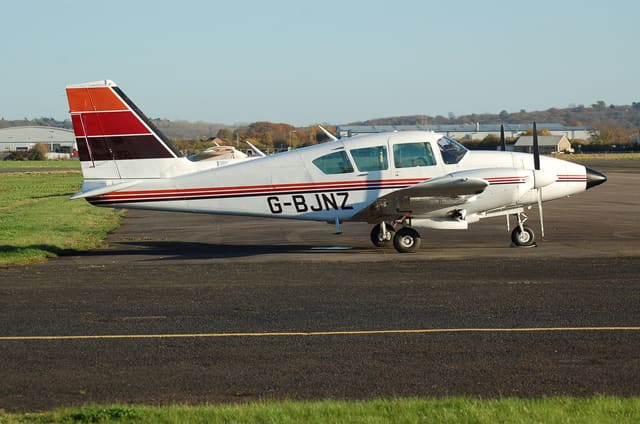 G-BJNZ - Twin-engine aircraft