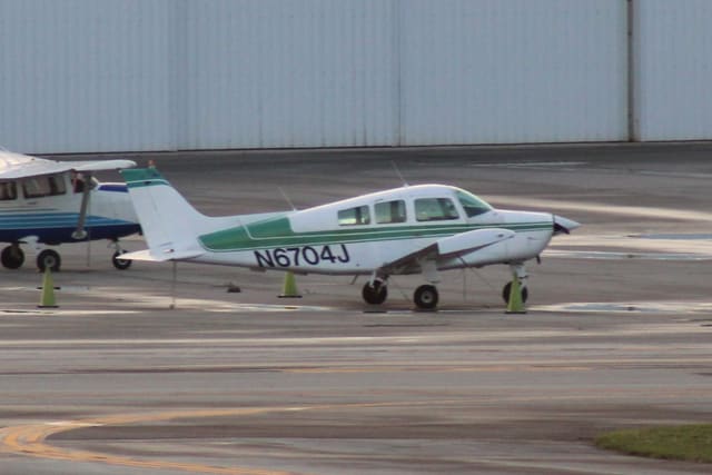 N6704J - Single-engine aircraft
