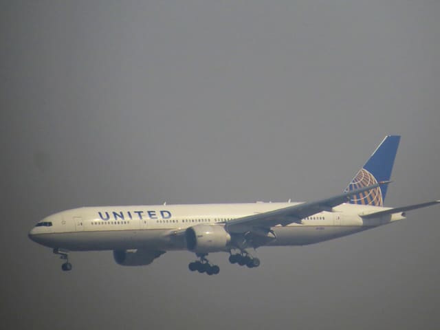 N77014 - Boeing
