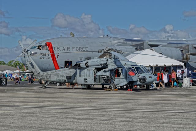  - Helicopter