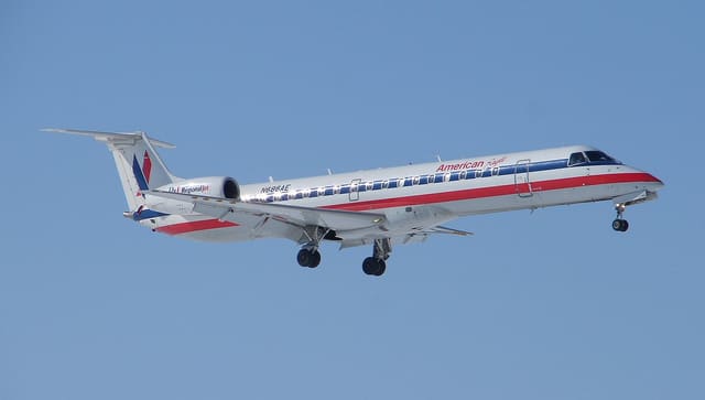N686AE - Embraer