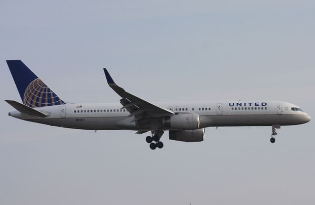 N14121 - Boeing