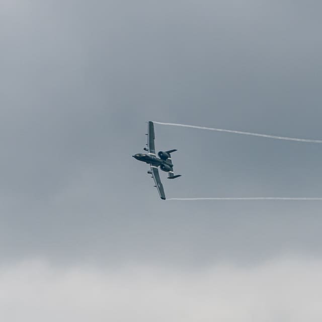 - Twin-engine aircraft