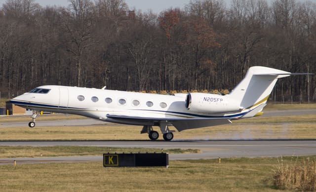 N205FP - Business jet