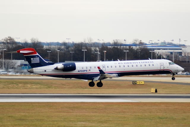 N702PS - Bombardier