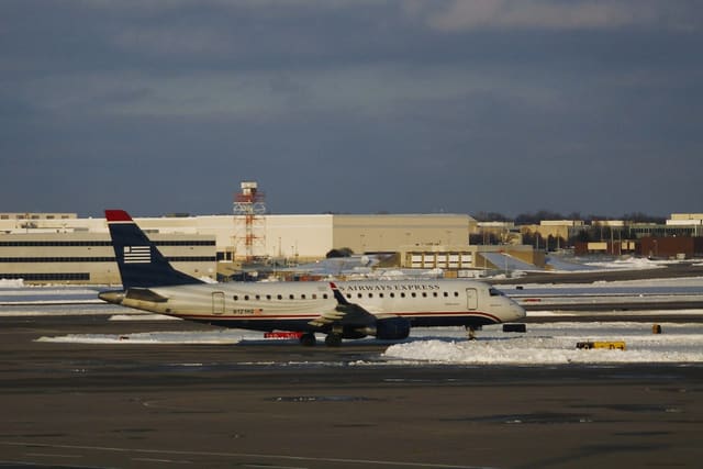 N121HQ - Embraer