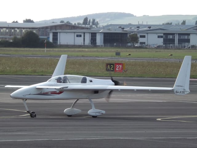 G-LEZE - Aircraft