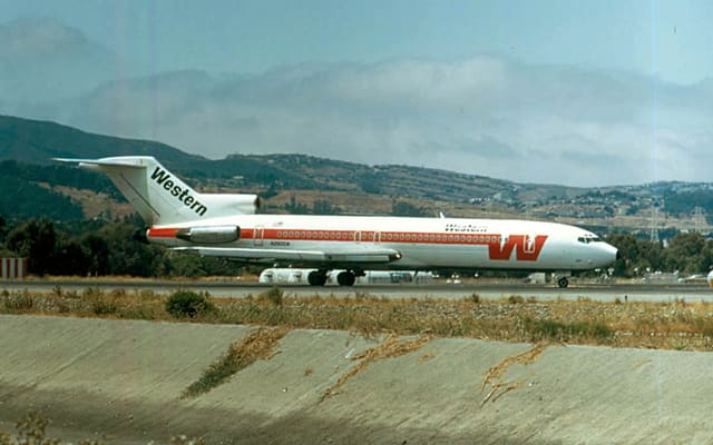 N2805W - Aircraft