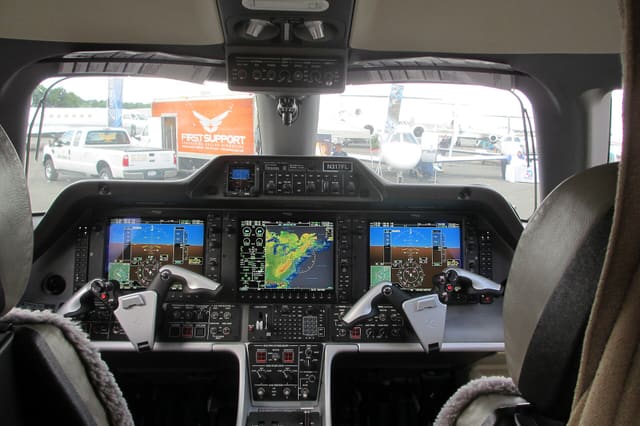 N317FL - Embraer