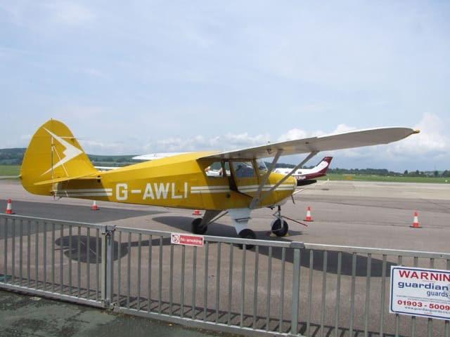 G-AWLI — Aircraft