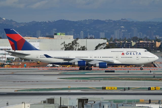 N675NW - Boeing