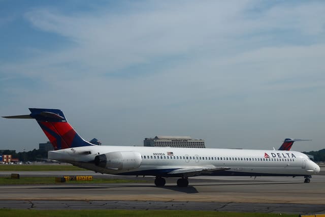 N909DA - Aircraft