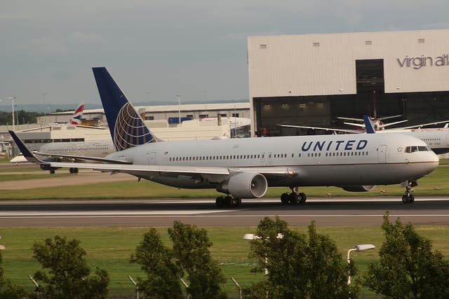 N666UA - Boeing