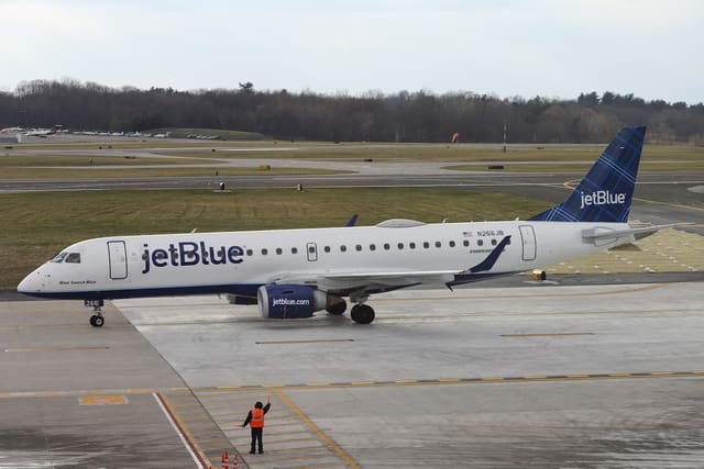 N266JB - Embraer