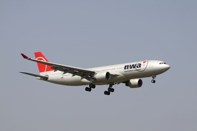 N858NW - Airbus