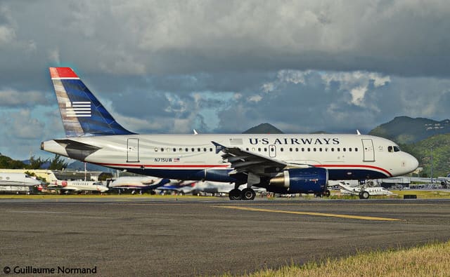 N715UW - Airbus