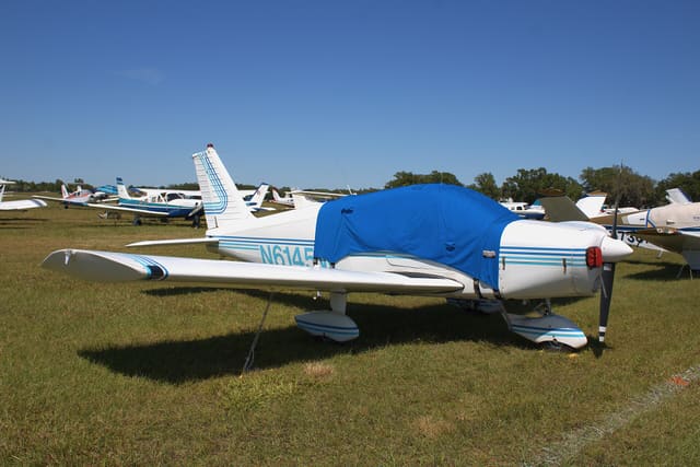 N6105W - Piper