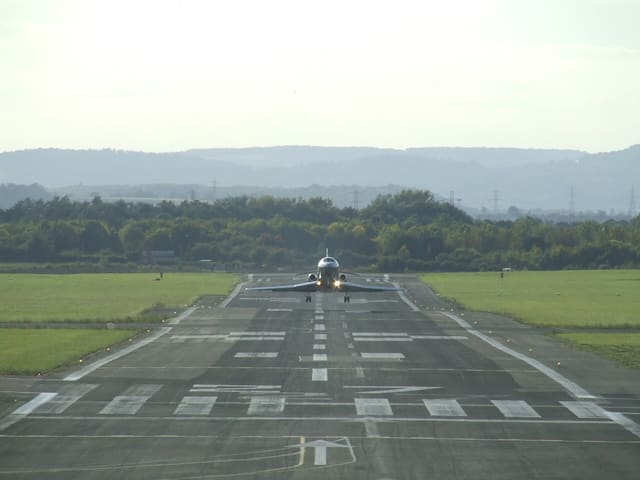 N239AX - Business jet