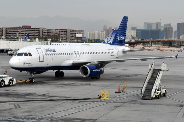 N653JB - Airbus