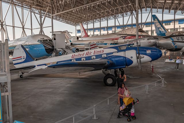 N13347 - Aircraft