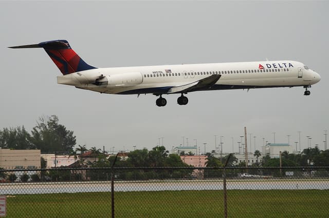 N957DL - Aircraft
