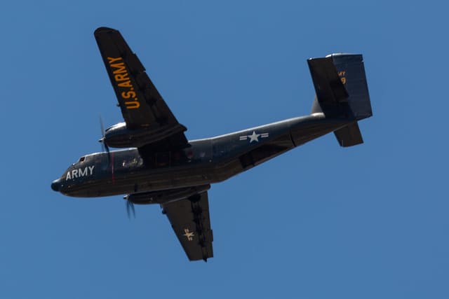  - Twin-engine aircraft
