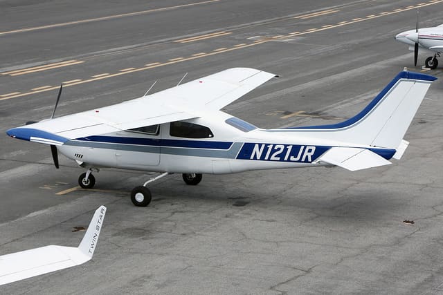 N121JR - Cessna