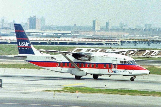 N132DA - De Havilland