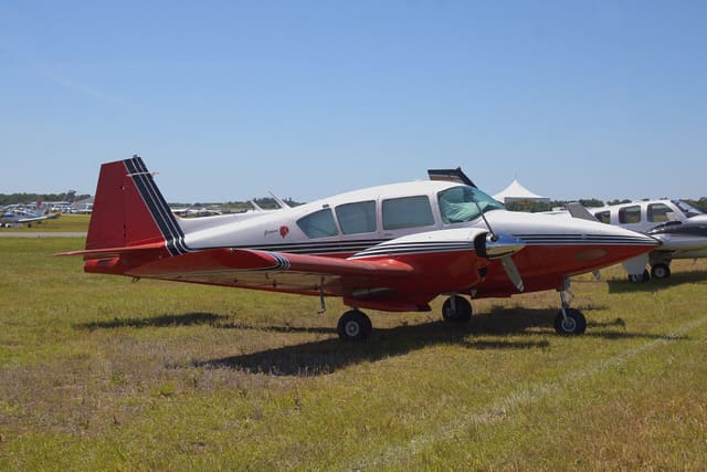 N103RS - Piper
