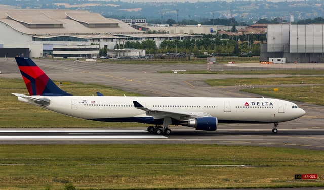 N823NW - Airbus