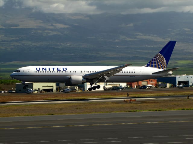 N665UA - Boeing