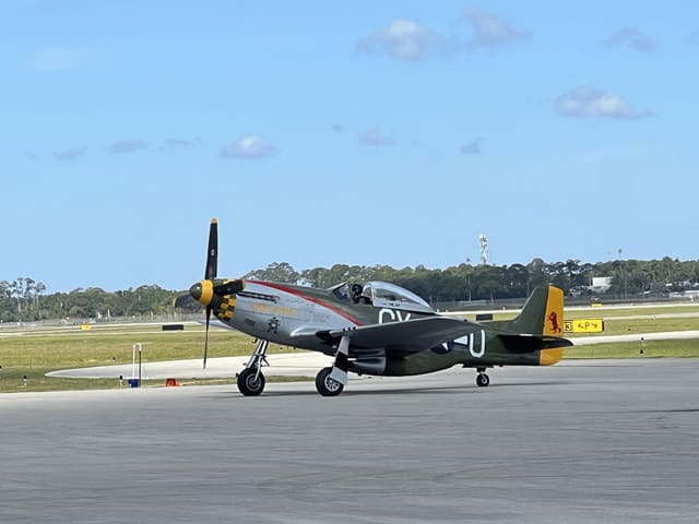 N5428V - Warbird