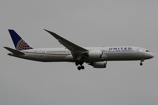 N27957 - Boeing